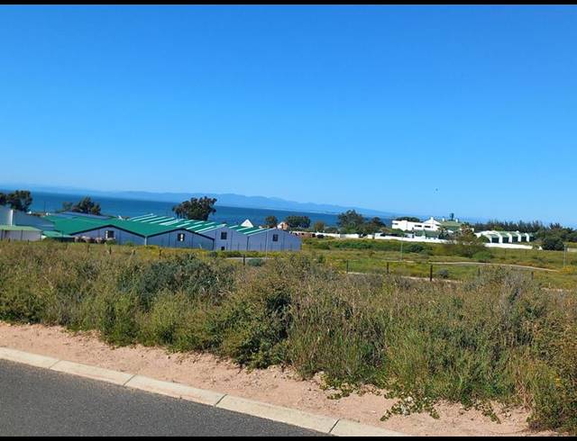 LAND FOR SALE IN SANDY POINT